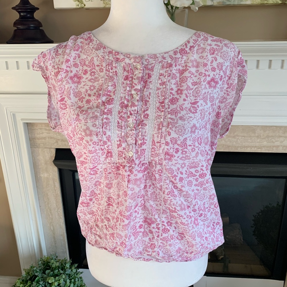 American Eagle Sheer Floral Button Front Top Size Large Lightweight Blouse